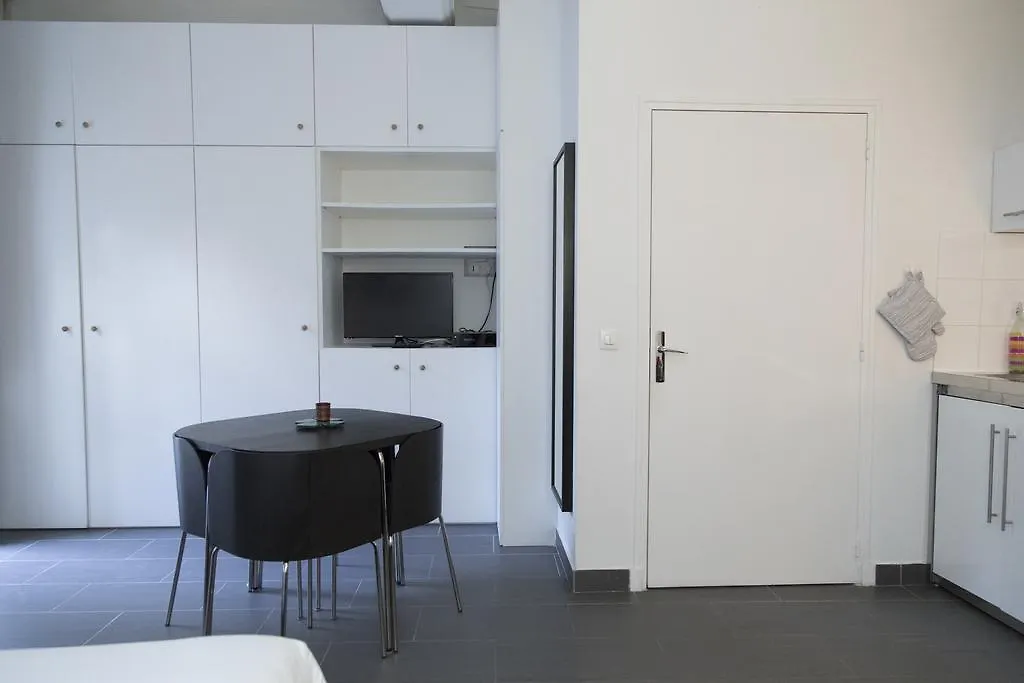 Bonaparte Studio Apartment Paris